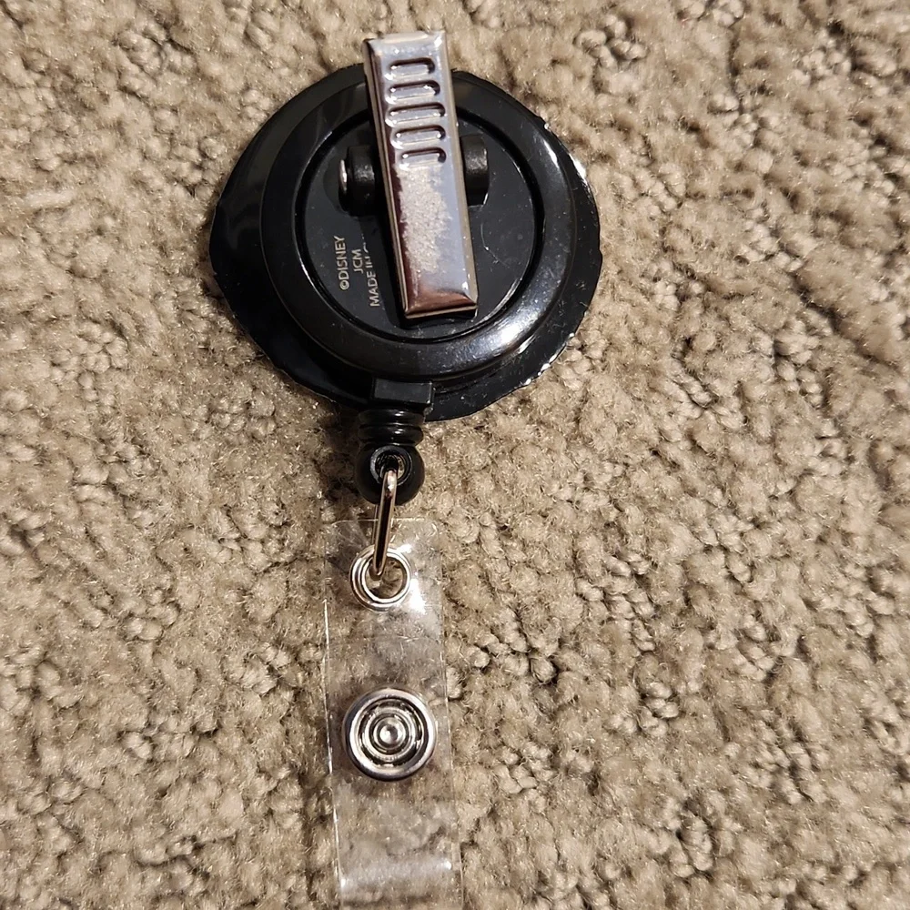 NIGHTMARE BEFORE CHRISTMAS Black and White Skull Badge Reel